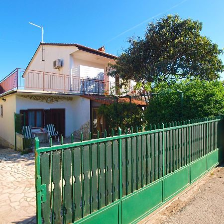 Apartments Luciano 1576 Liznjan Bagian luar foto