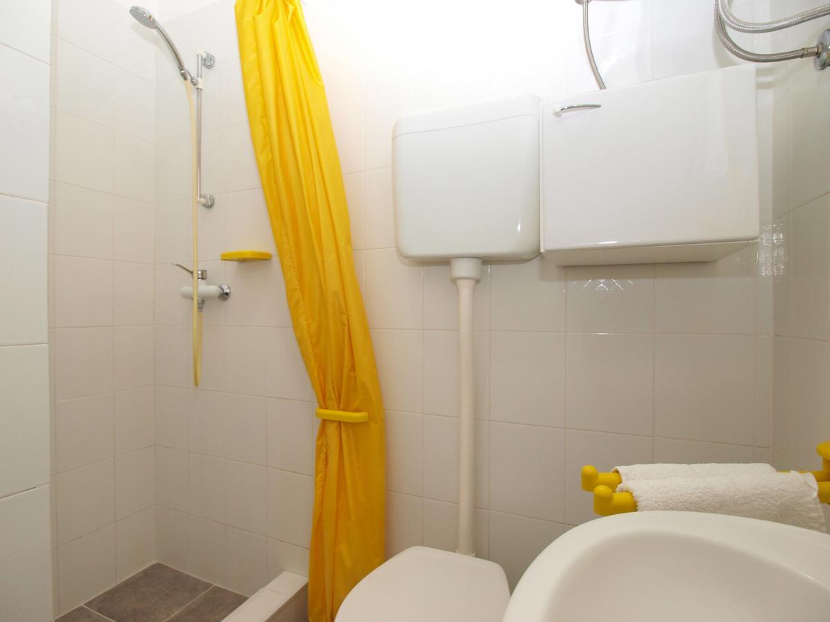 Apartments Luciano 1576 Liznjan Bagian luar foto