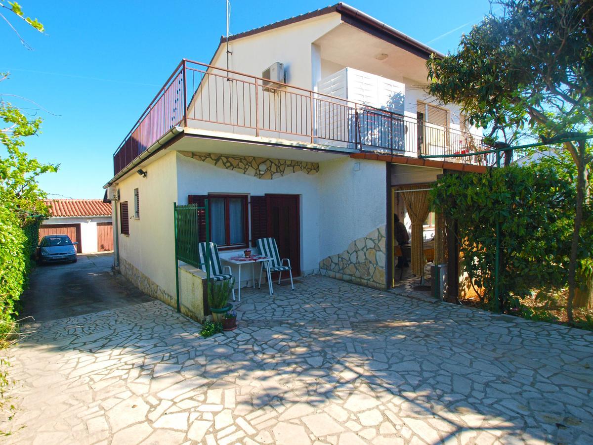 Apartments Luciano 1576 Liznjan Bagian luar foto